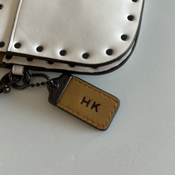 Coach wristlet with crossbody chain - Picture 6 of 7